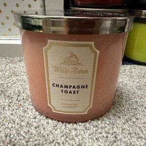 Bath and Body Works Champagne Toast Candle 2018